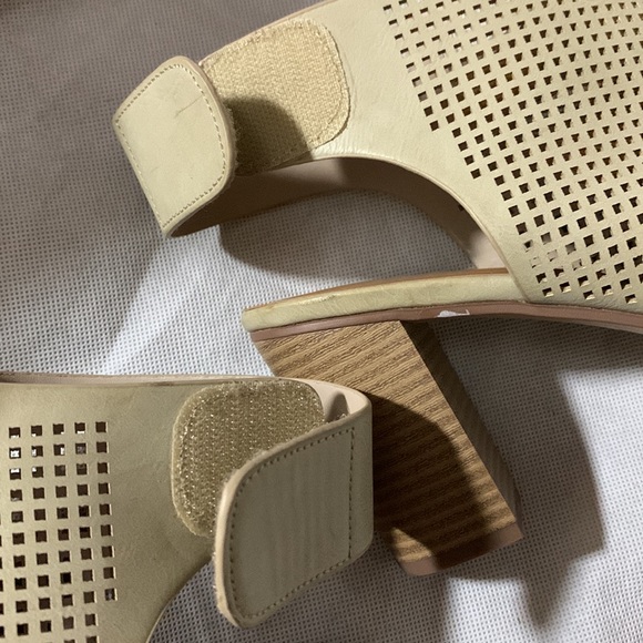 Cambridge Select heels - Picture 7 of 10